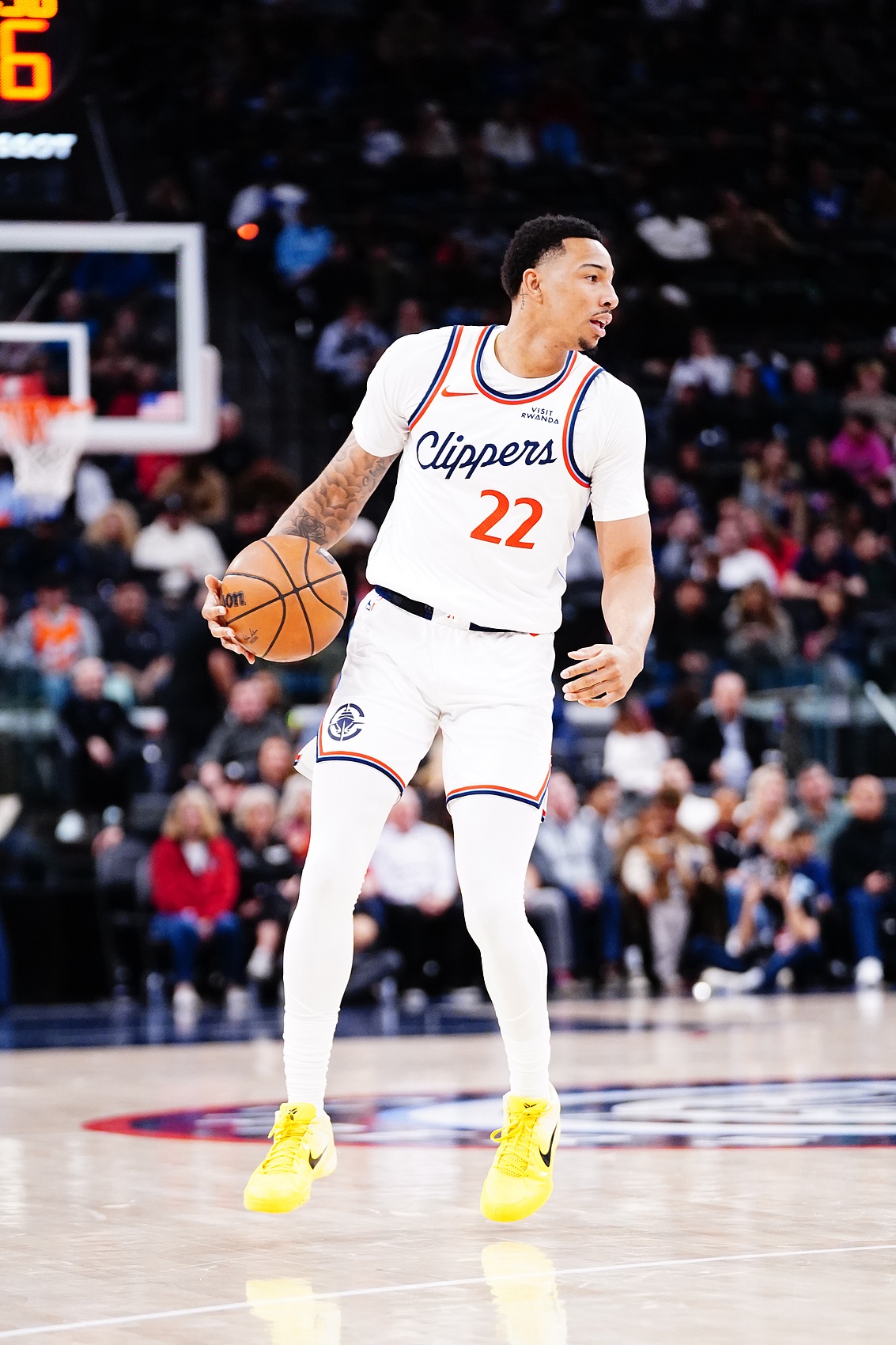 开云app下载-乔丹·米勒近8场场均14.5分3.6板2.5助1.5断 命中率54/38/80%